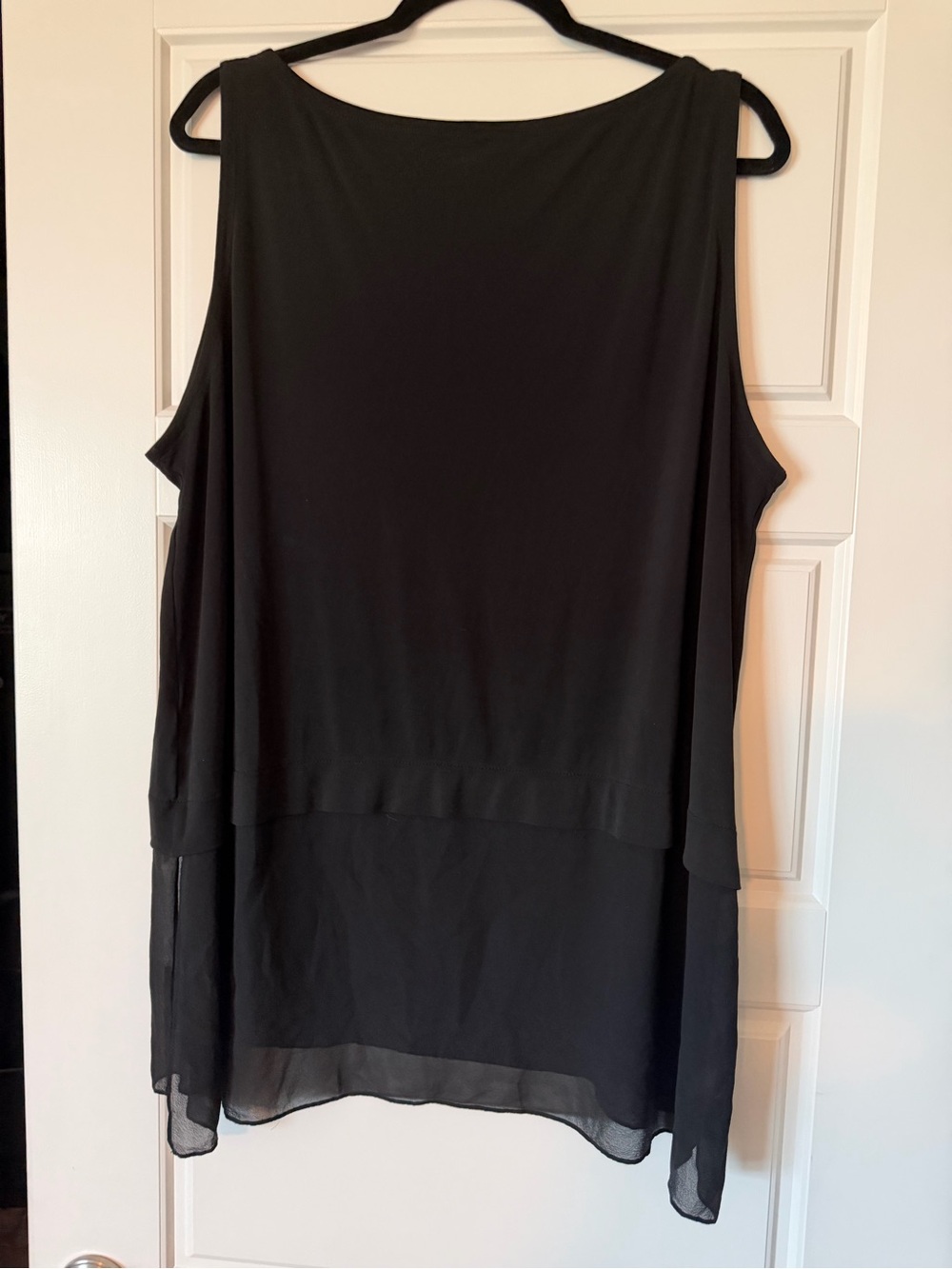 Eileen Fisher Black Silk Sleeveless Top - Picture 6 of 8